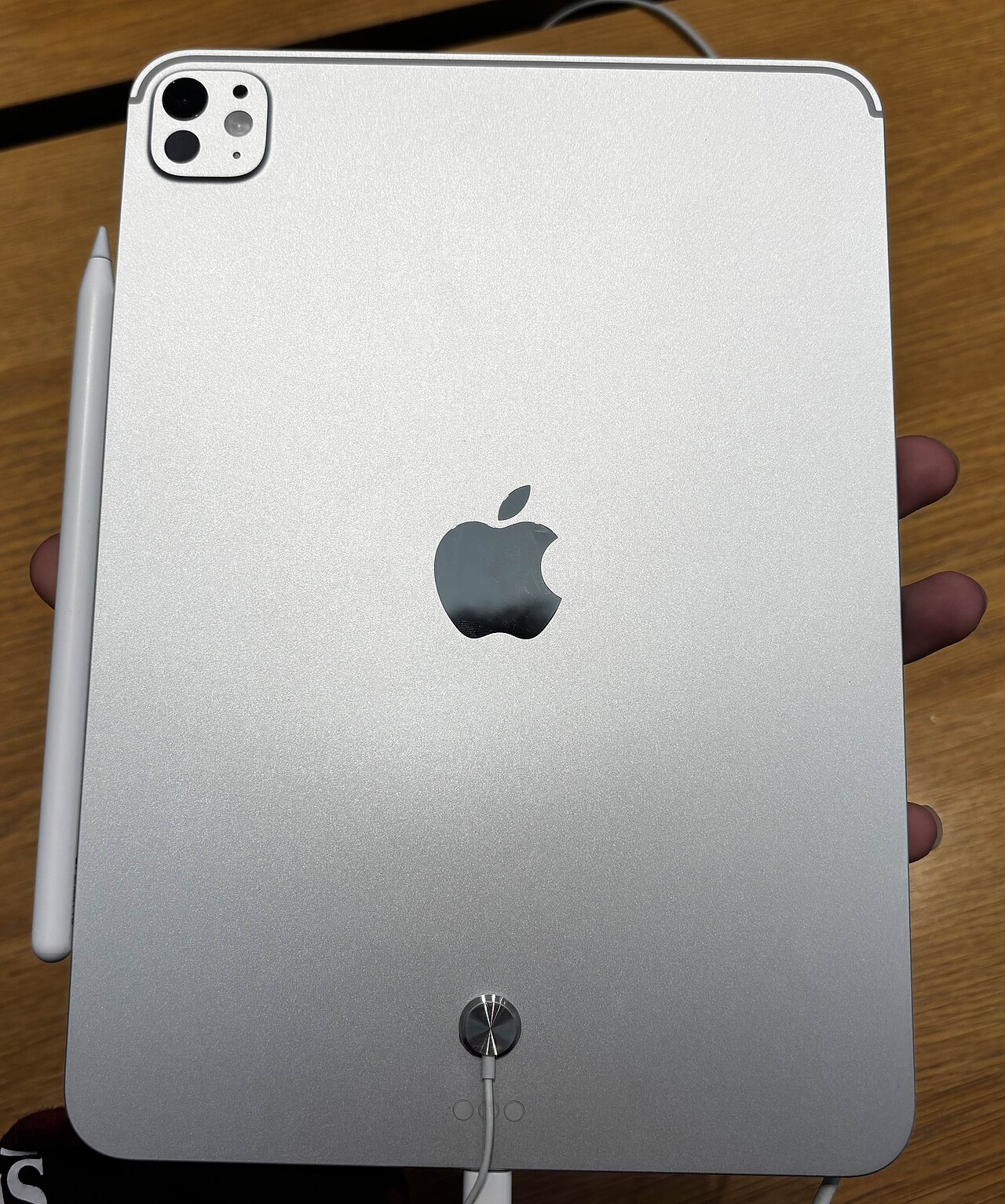 iPad Pro 11-inch (M5)