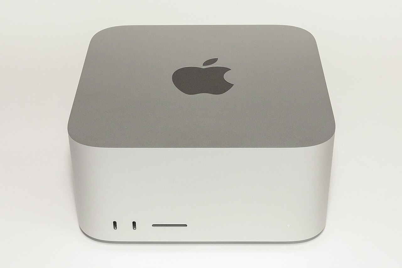 Mac Studio (2022)